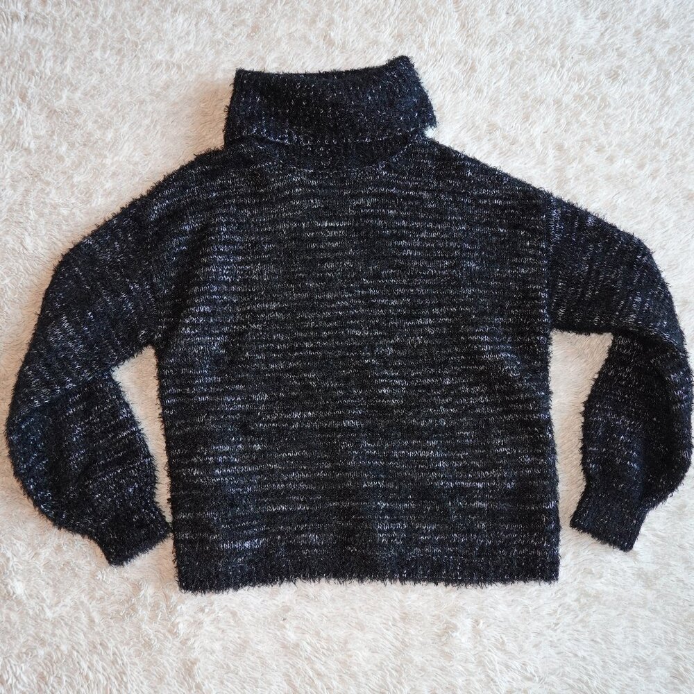 Girls Size Medium 7/8 Art Class Black Turtleneck Marled Sweater, Like New